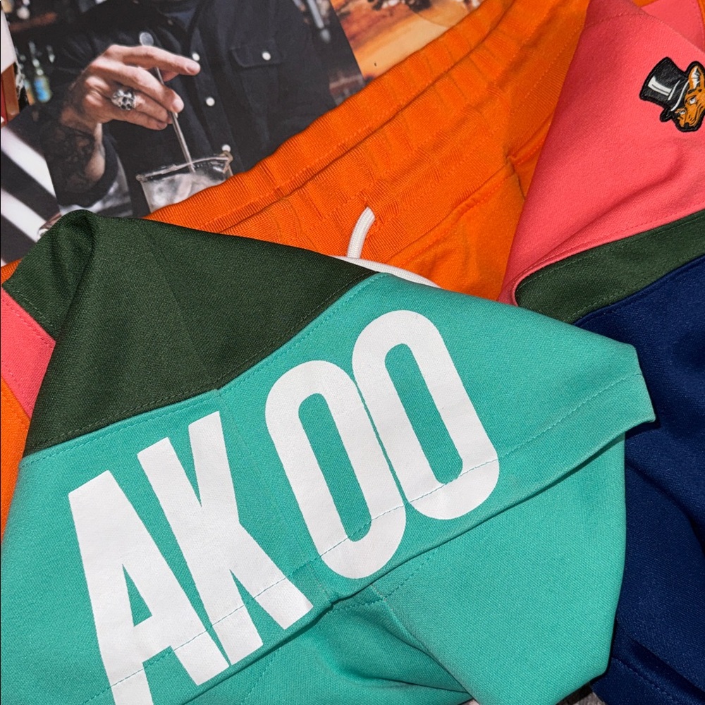 🦊 🕶️ 🦊 • 🔻 AKOO x Colorblock Vibes 🔺• 🕶️ 🦊 🕶️